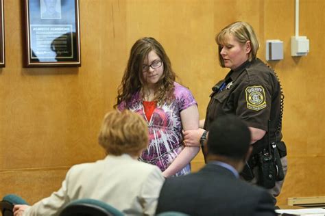 waukesha stabbing slender man|The Chilling Story of Anissa Weier And The 'Slender Man Stabbing'.